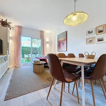 La Bella Lola Estartit * L'Estartit